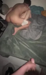 3p兄弟的炮友之后他炮友老是单独跟我约炮