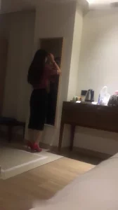 大长腿极品良家气质女神秒杀一切网红脸第一视角口交舔脚上位骑乘操逼